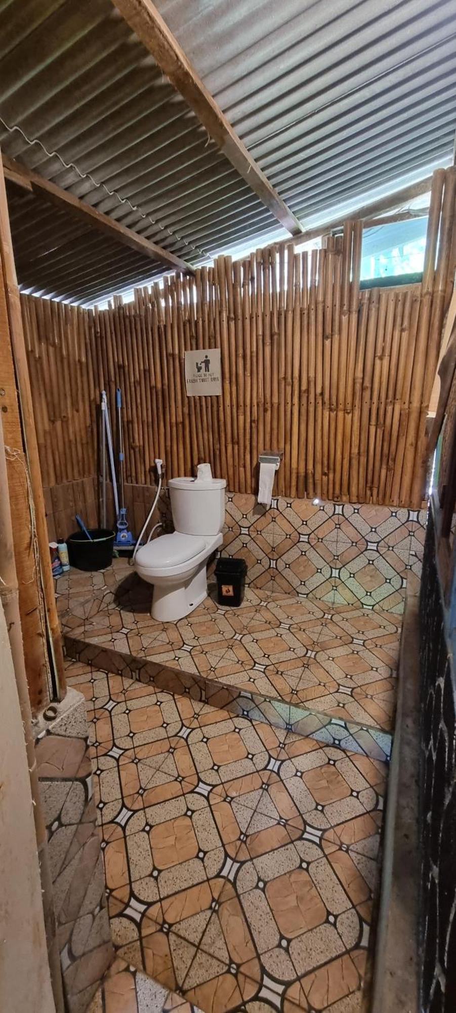 Tetebatu Hostel Bagian luar foto