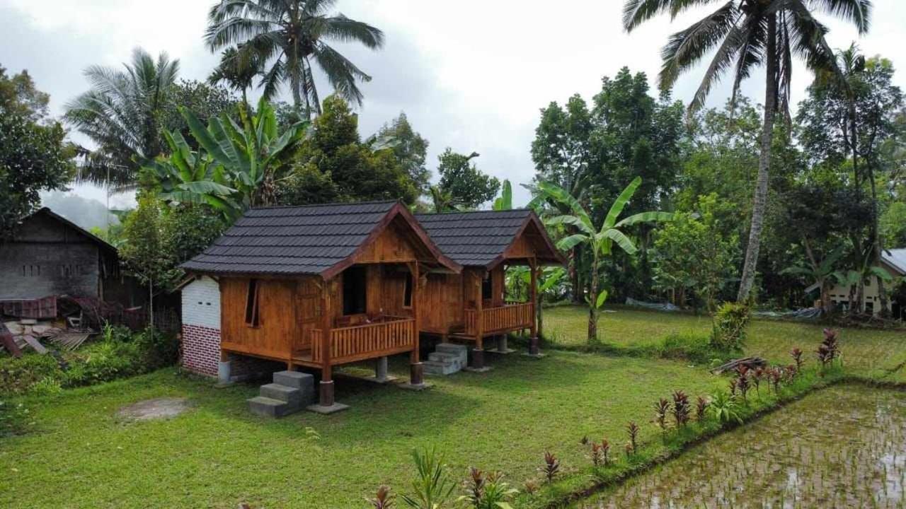 Tetebatu Hostel Bagian luar foto